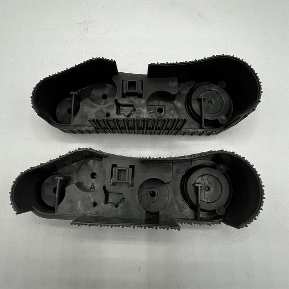 GI Joe TRIPLE T Parts Right Tracks Part M-4341-1 Original 1986 Vintage Hasbro - Picture 6 of 9